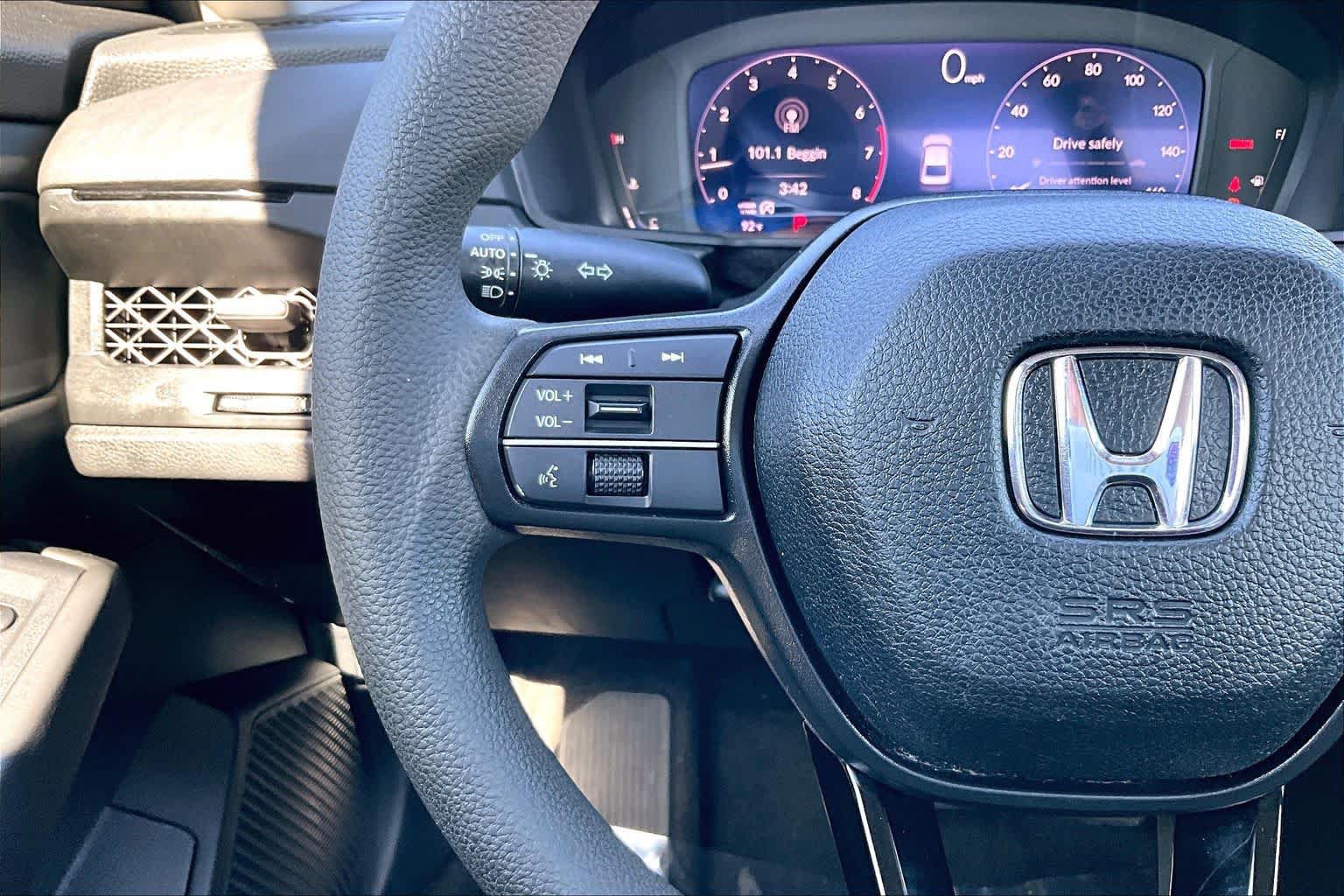 Used 2024 Honda Accord EX image 24