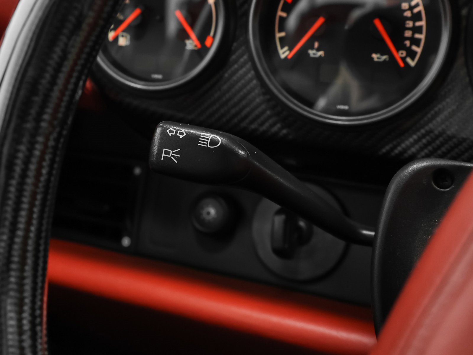 Used 1998 Porsche 911 Carrera S image 49