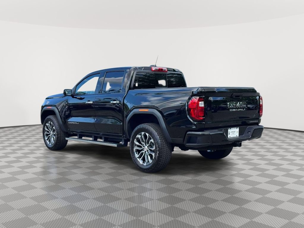 Used 2025 GMC Canyon Denali AWD/4WD image 5