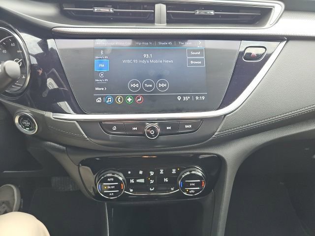 Used 2023 Buick Encore GX Select image 39