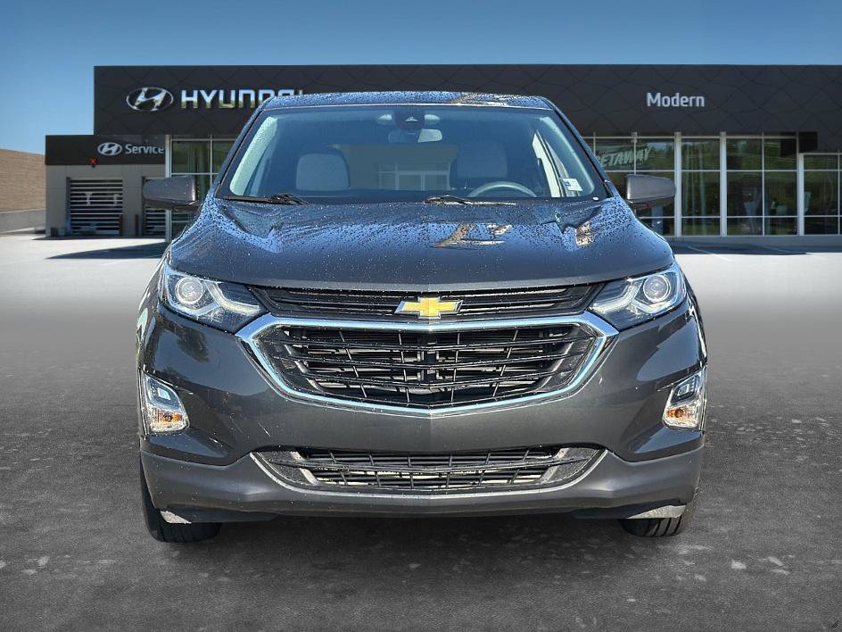 Used 2020 Chevrolet Equinox LS w/ LS Convenience Package FWD image 2