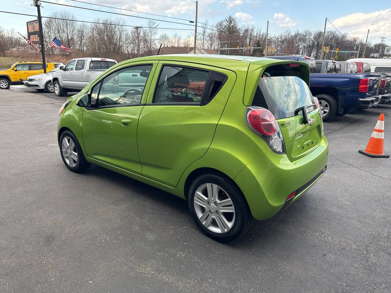 Used 2014 Chevrolet Spark LT FWD image 6