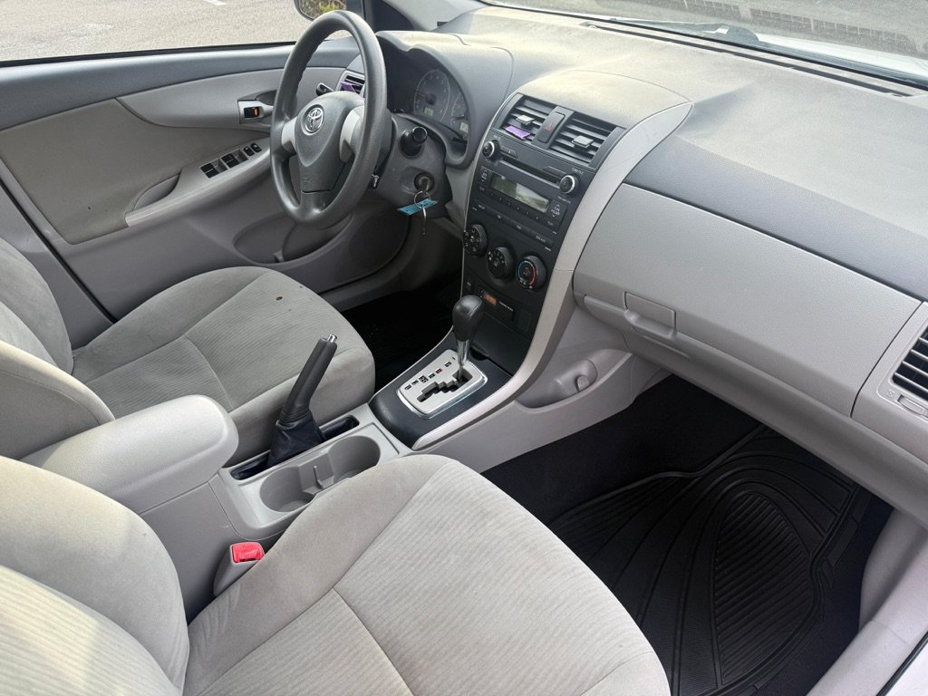 Used 2010 Toyota Corolla FWD image 10