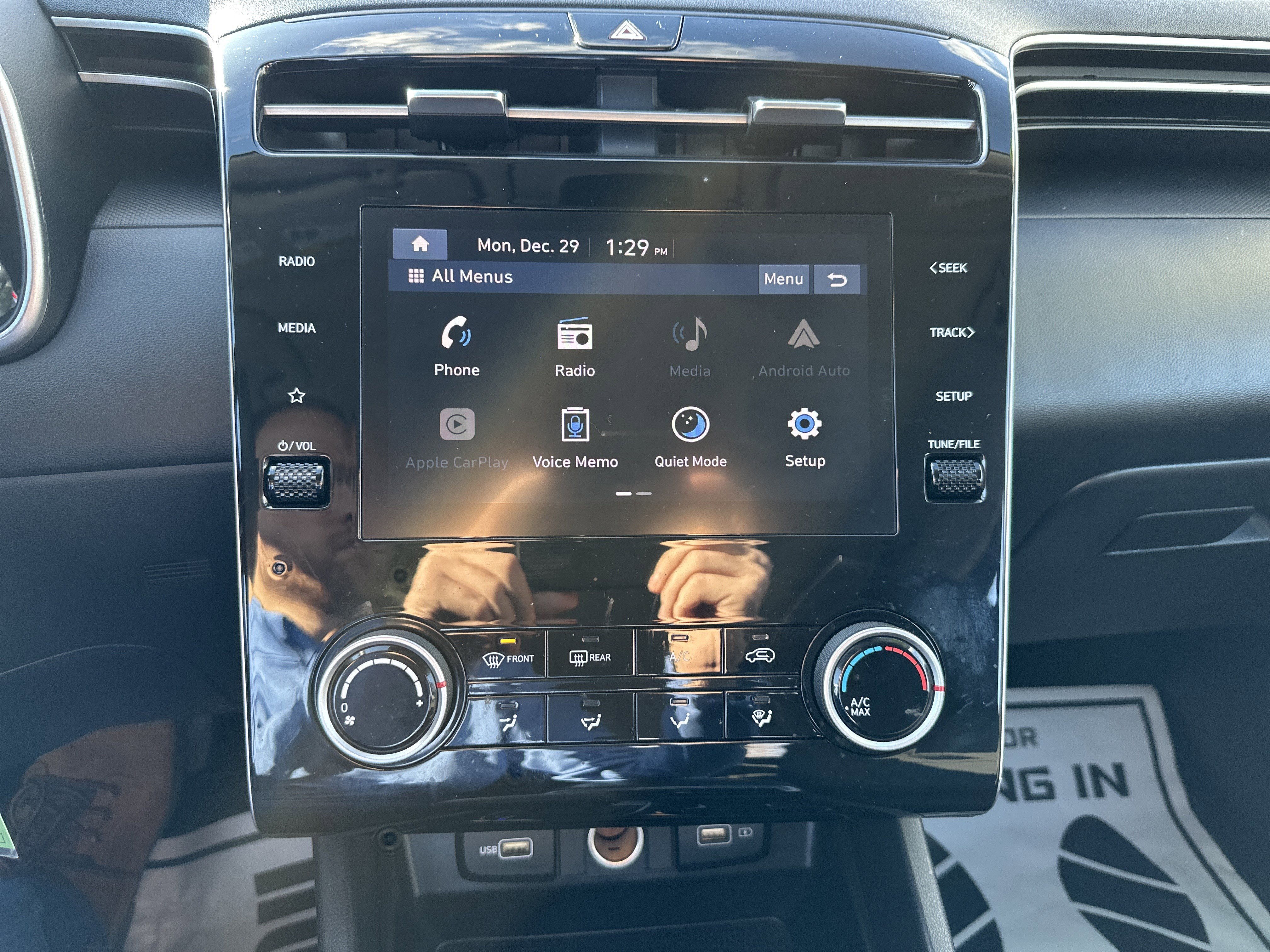 Used 2022 Hyundai Tucson SE image 24