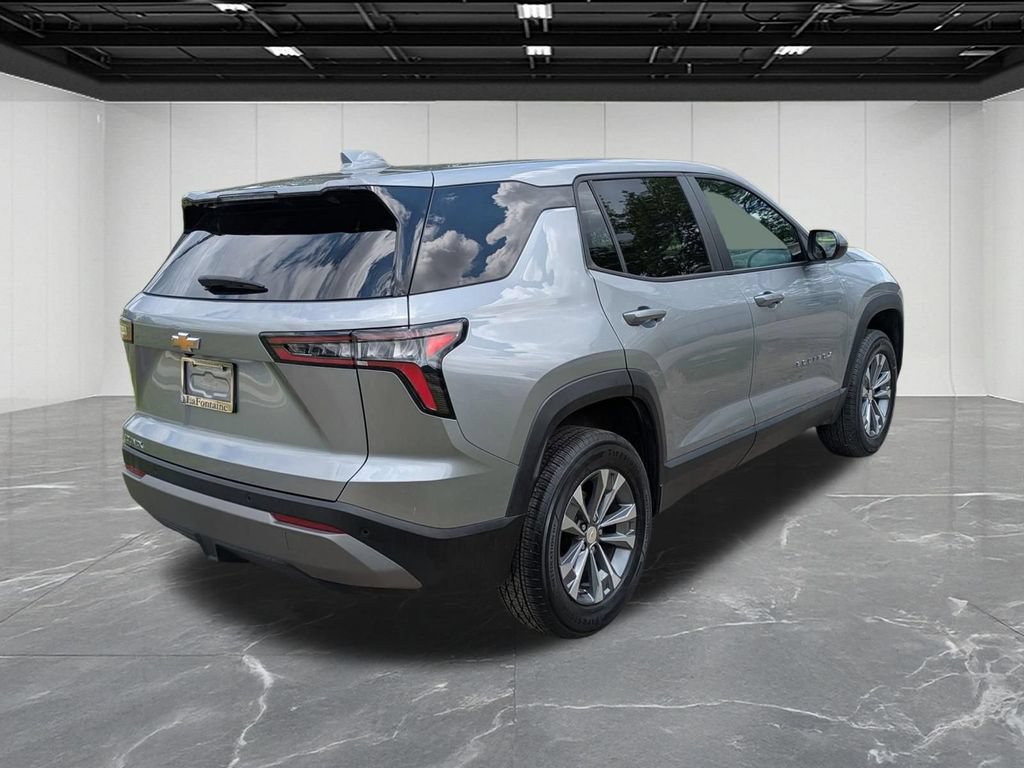 Used 2025 Chevrolet Equinox LT FWD image 5