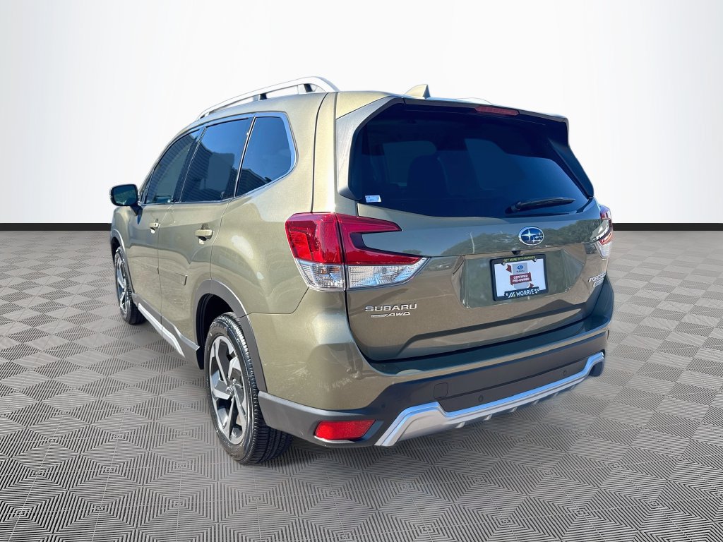 Certified 2023 Subaru Forester Touring AWD/4WD image 35