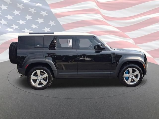 Used 2024 Land Rover Defender 110 SE AWD/4WD image 2