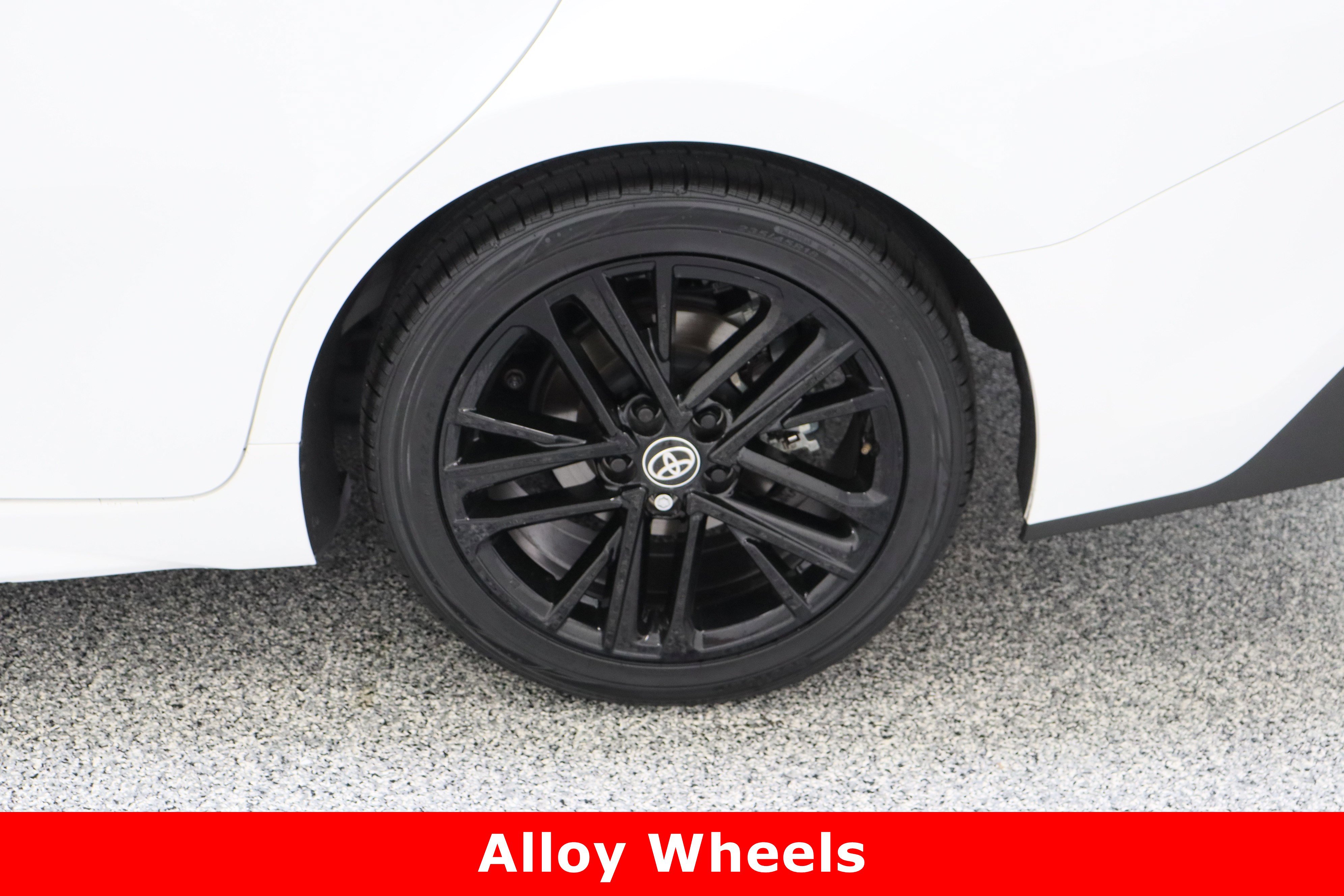 Certified 2025 Toyota Camry SE image 10