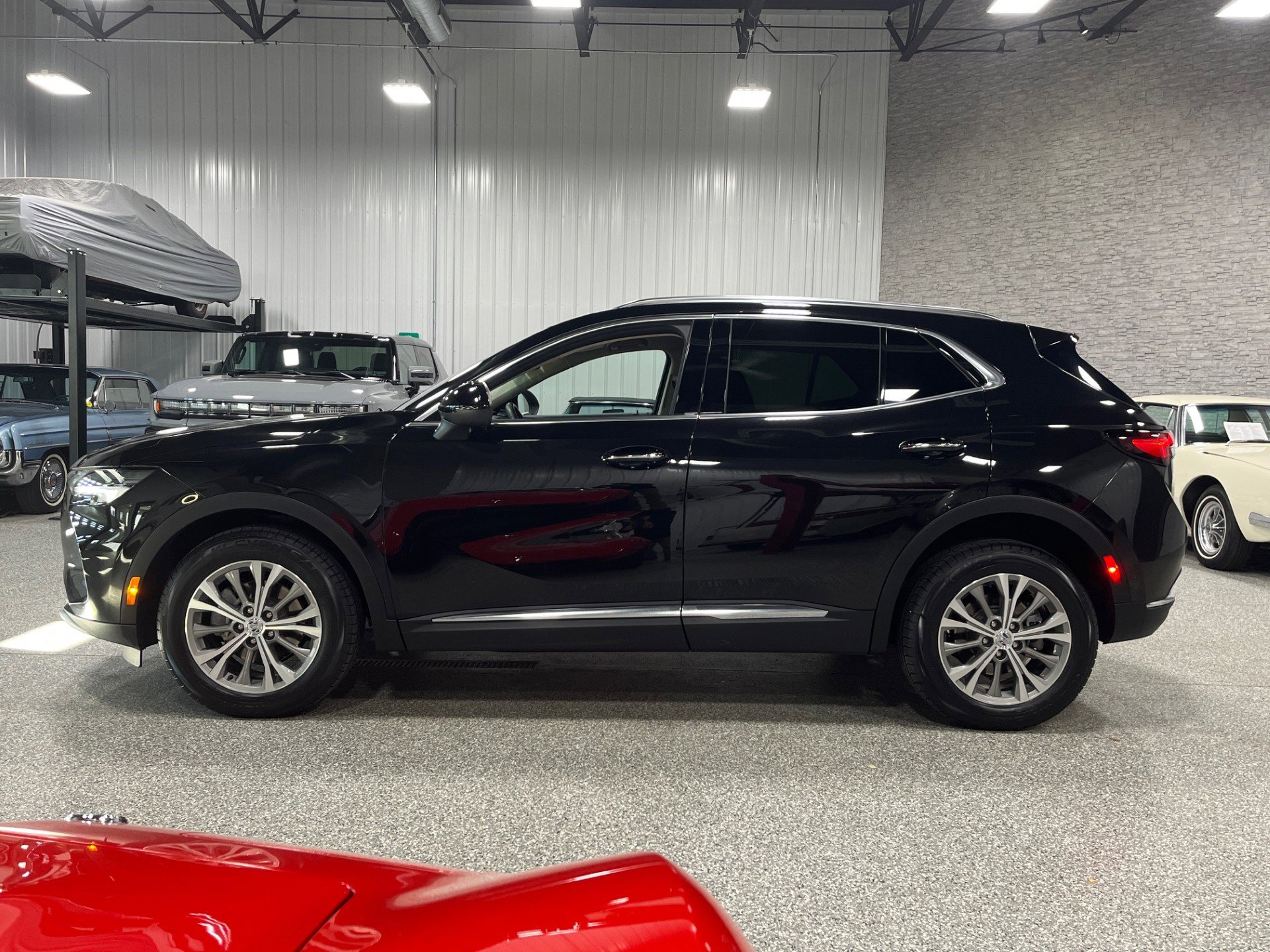 Certified 2023 Buick Envision Preferred FWD image 2