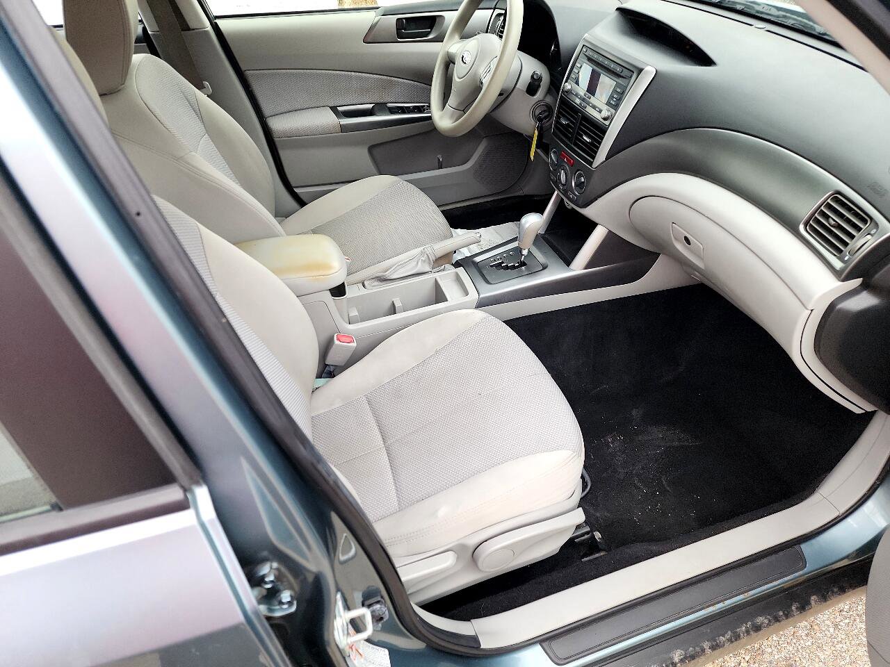 Used 2012 Subaru Forester 2.5X image 13