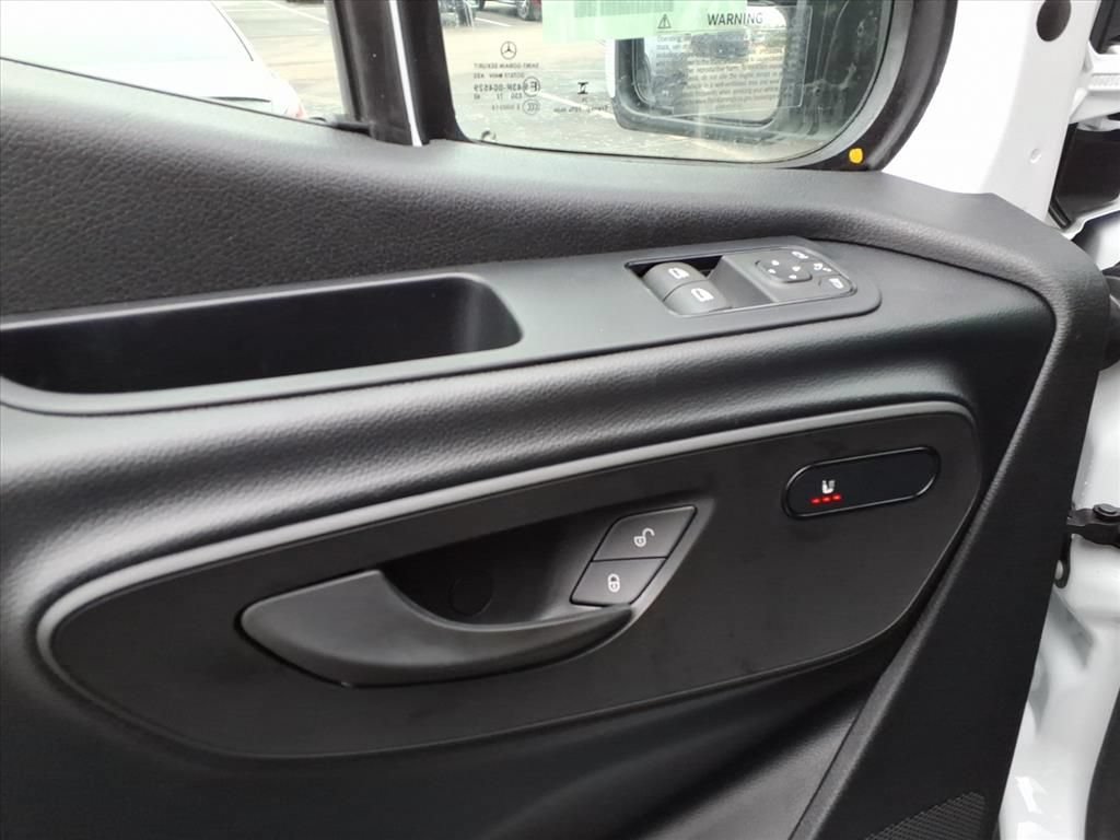 Used 2026 Mercedes-Benz Sprinter 2500 image 11