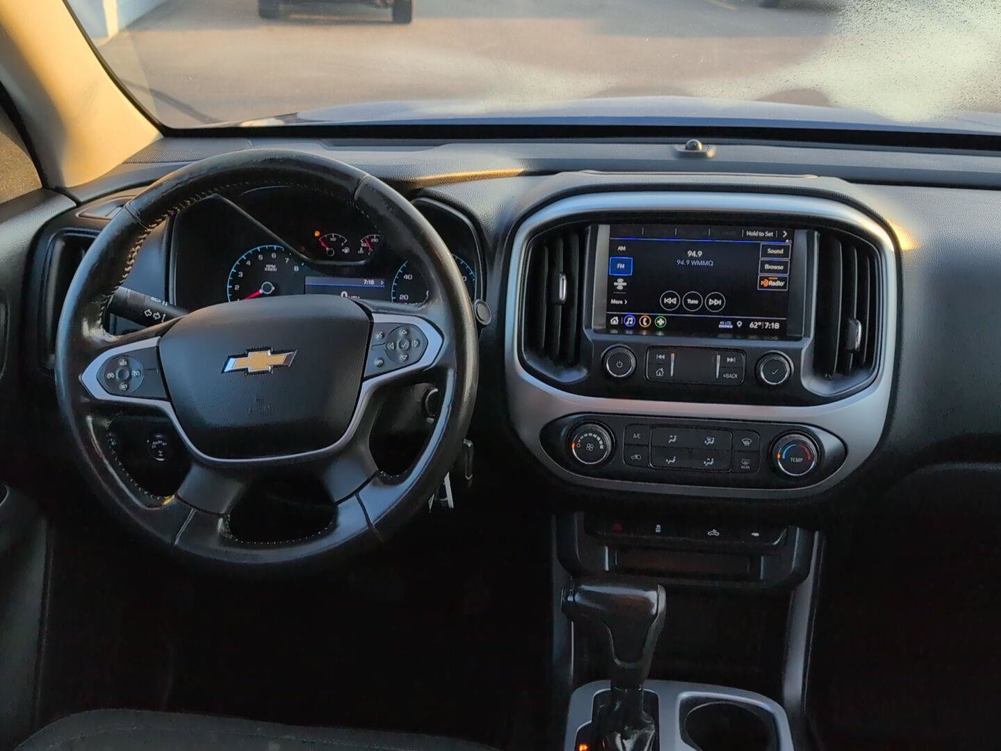Used 2019 Chevrolet Colorado LT w/ LT Convenience Package AWD/4WD image 14