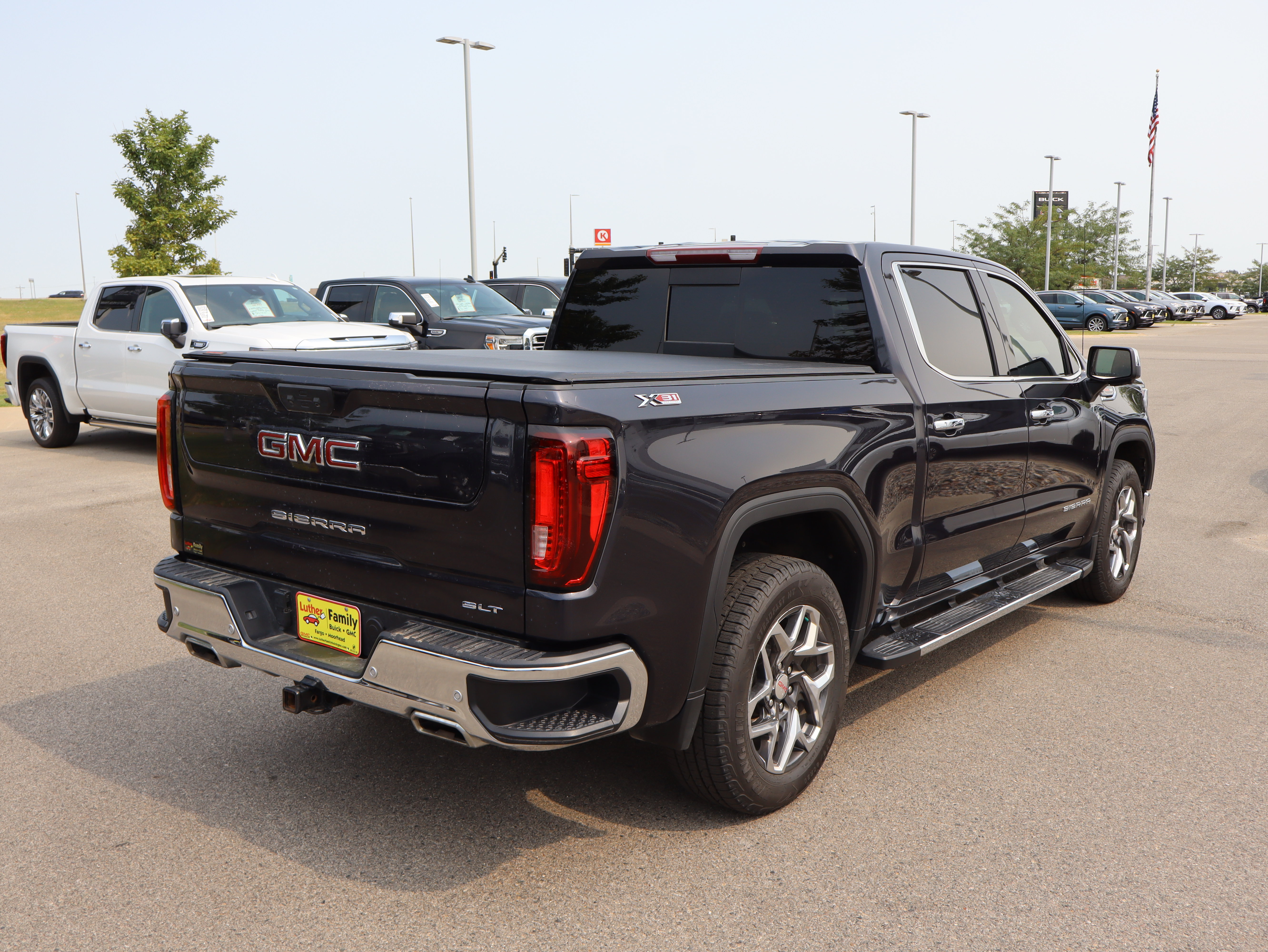 Certified 2024 GMC Sierra 1500 SLT w/ SLT Premium Plus Package AWD/4WD image 7