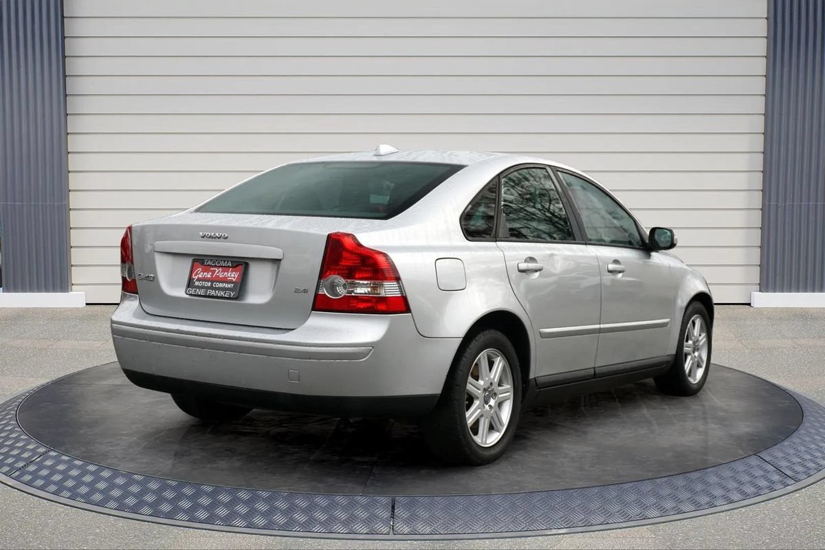 Used 2007 Volvo S40 2.4i FWD image 7