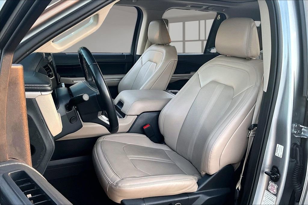 Used 2024 Ford Expedition Max Limited image 20