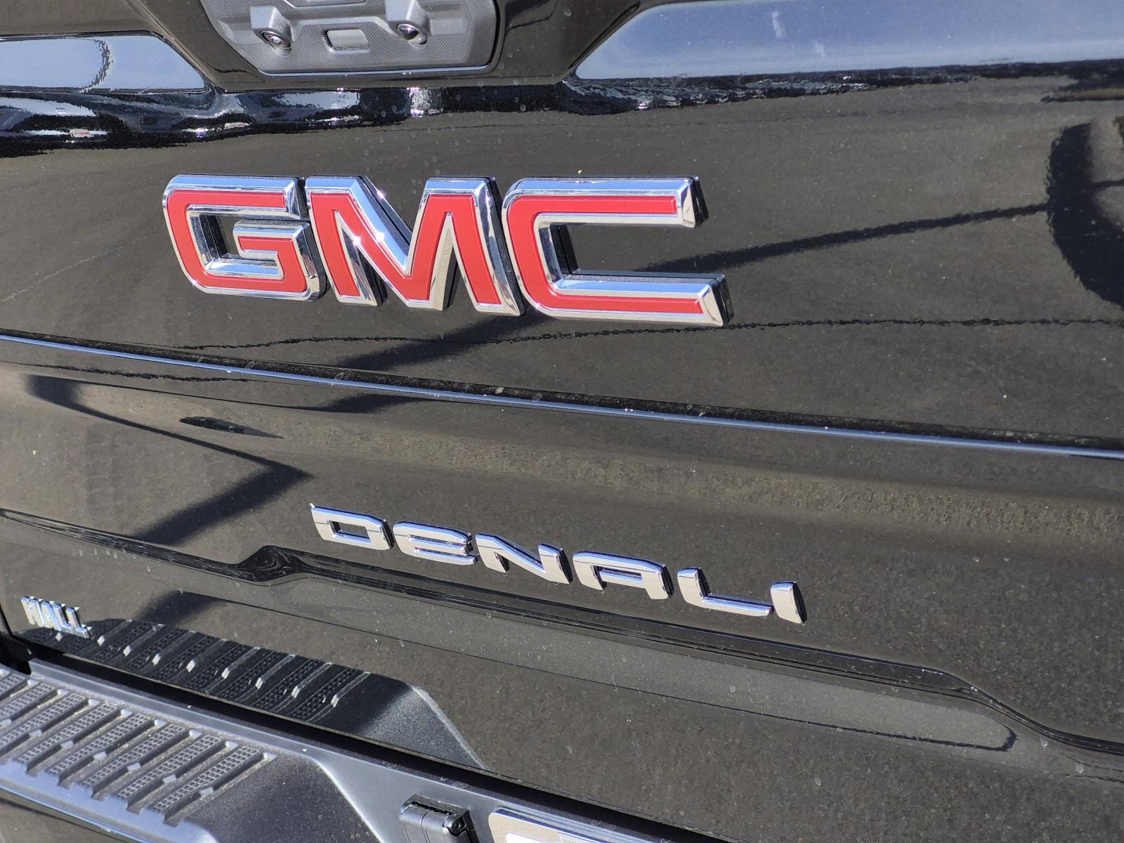 New 2026 GMC Sierra 1500 Denali w/ Denali Reserve Package image 6