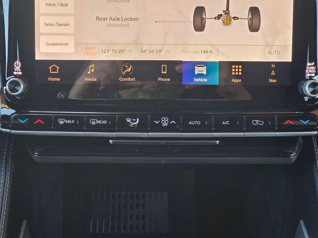 New 2026 Jeep Grand Wagoneer 4WD image 16