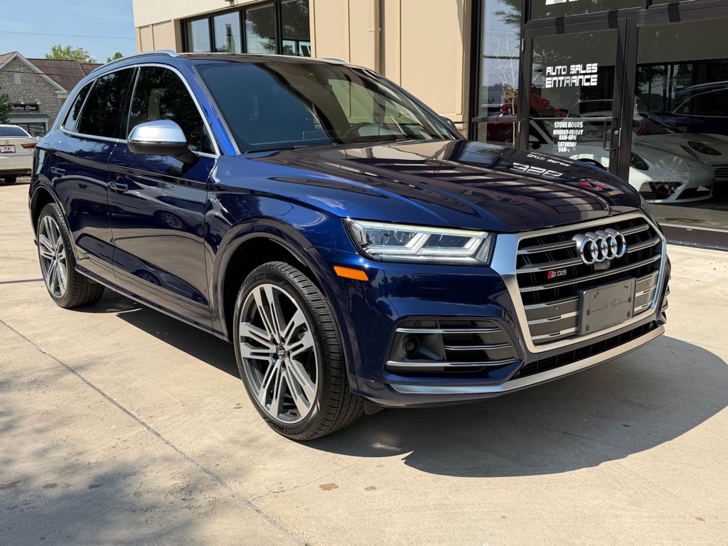 Used 2018 Audi SQ5 Prestige AWD/4WD image 3