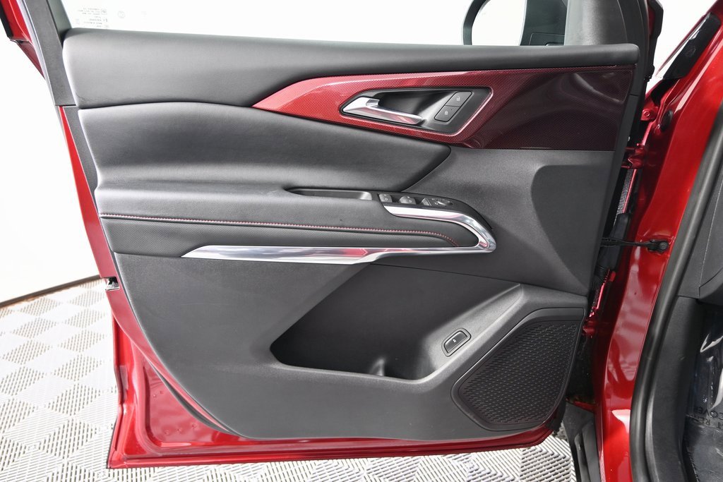 Used 2024 Chevrolet Traverse Z71 image 19