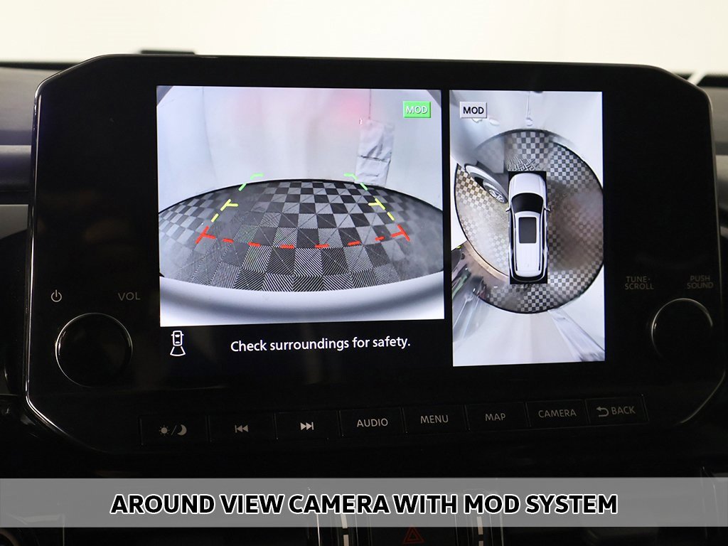 Used 2023 Nissan Pathfinder SL image 5