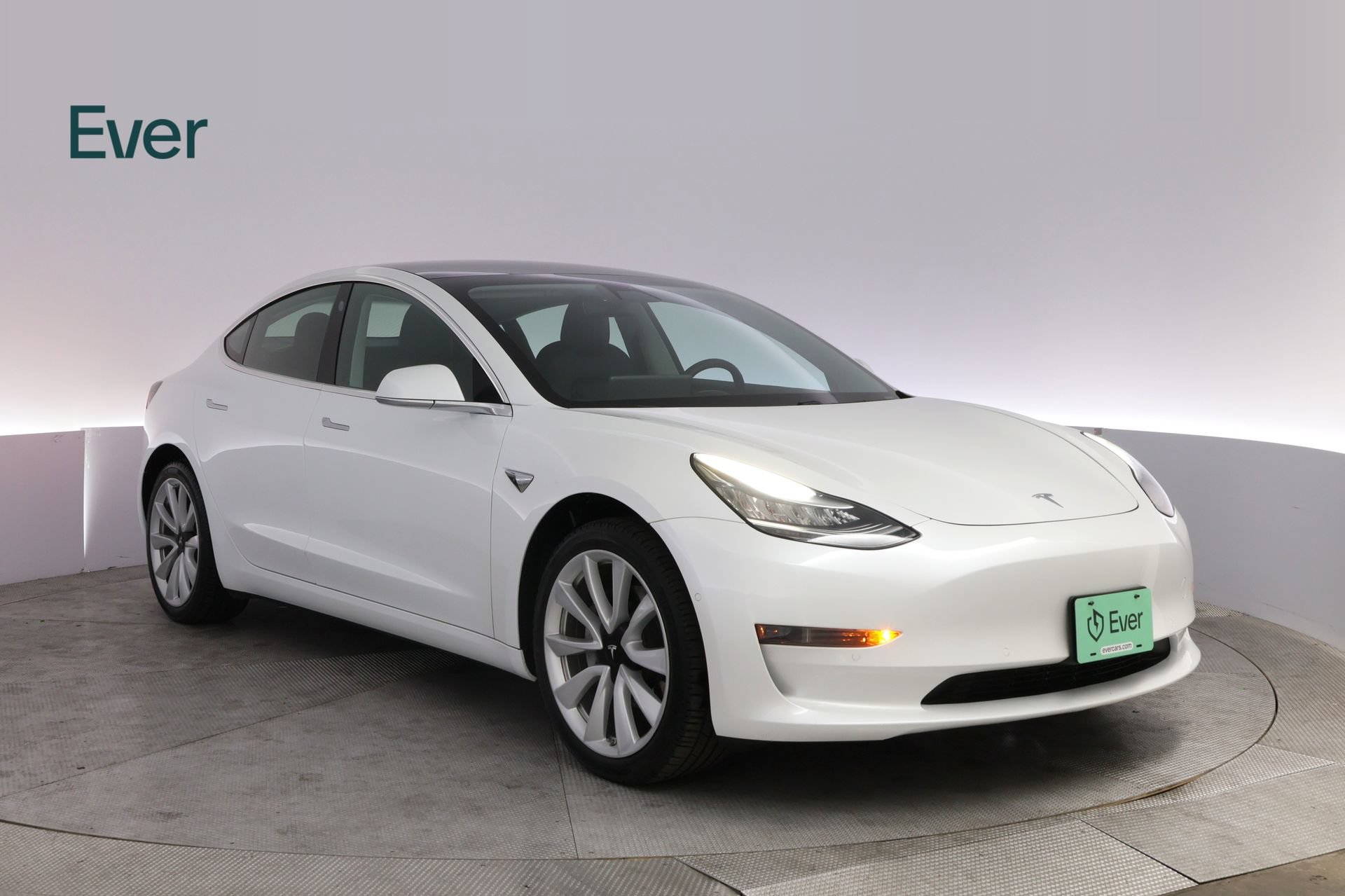Used 2020 Tesla Model 3 Standard Range RWD image 13