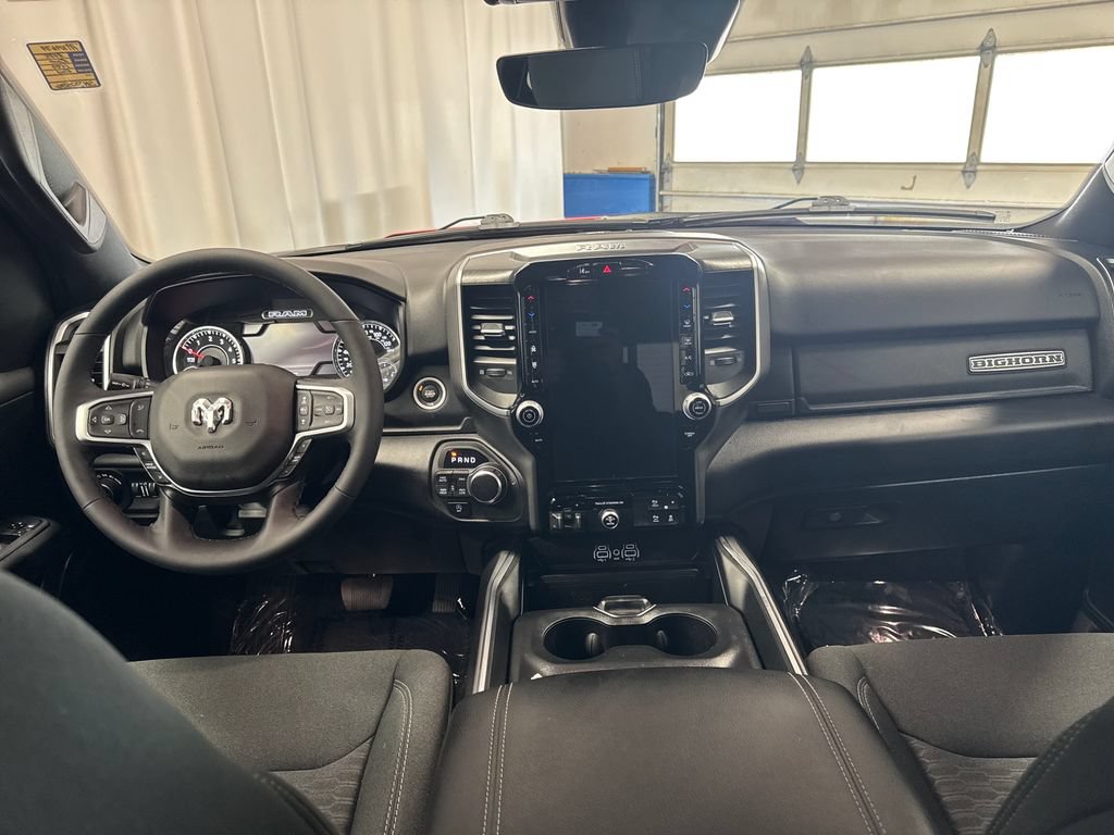 Used 2025 RAM 1500 Big Horn AWD/4WD image 16