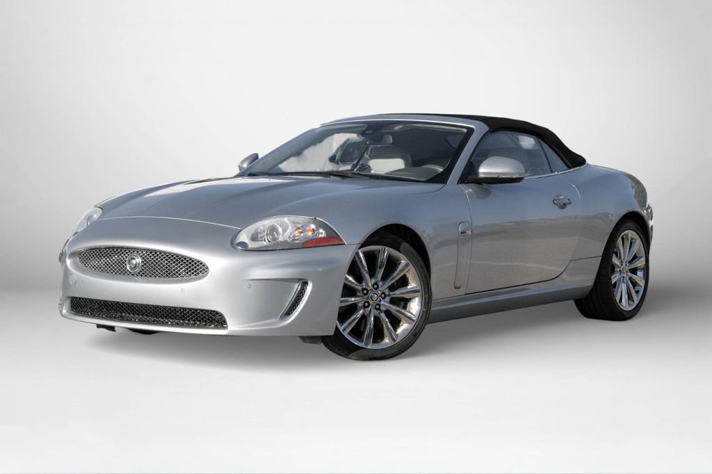 Used 2010 Jaguar XK Convertible image 3