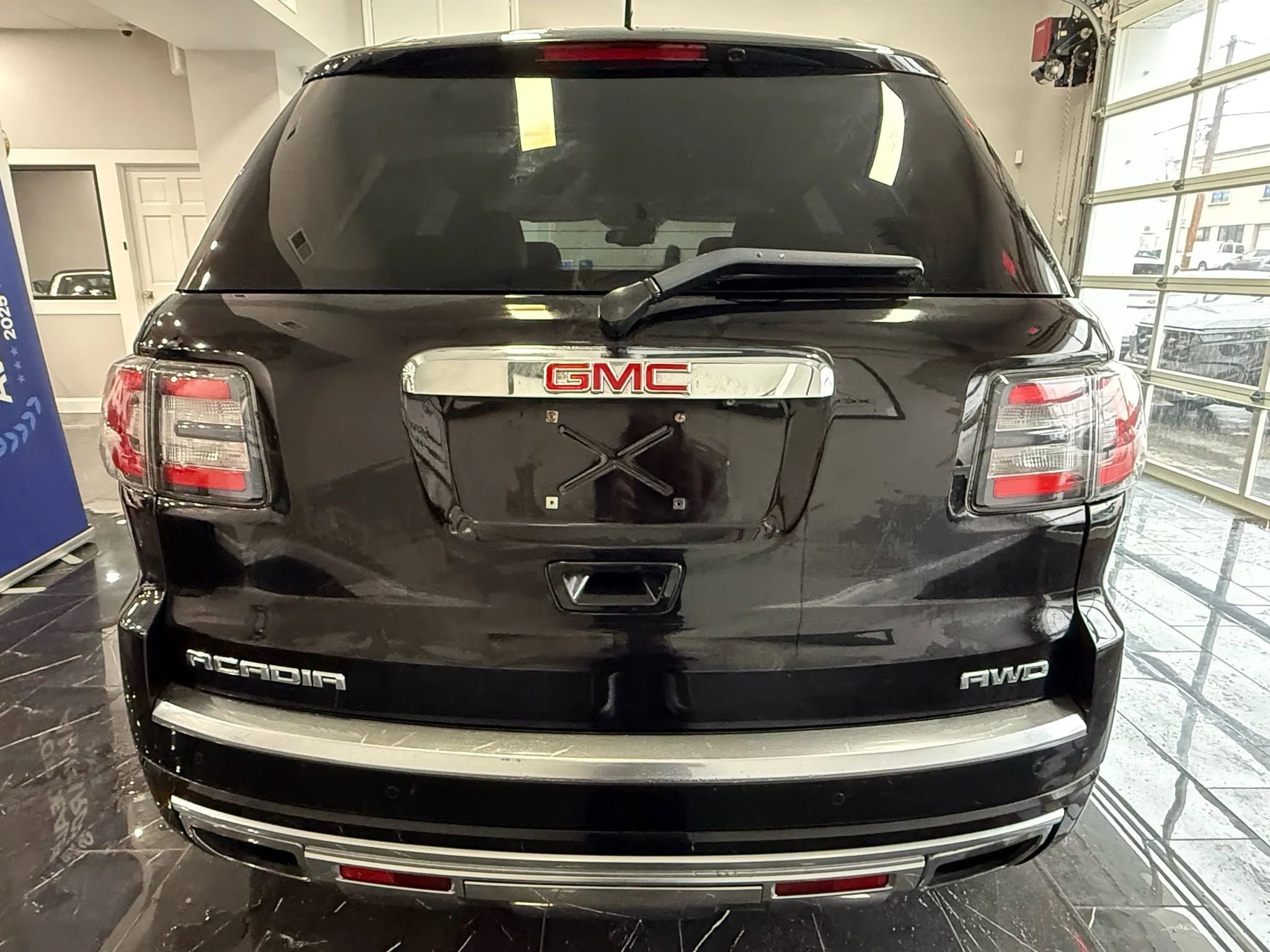 Used 2016 GMC Acadia Denali image 5