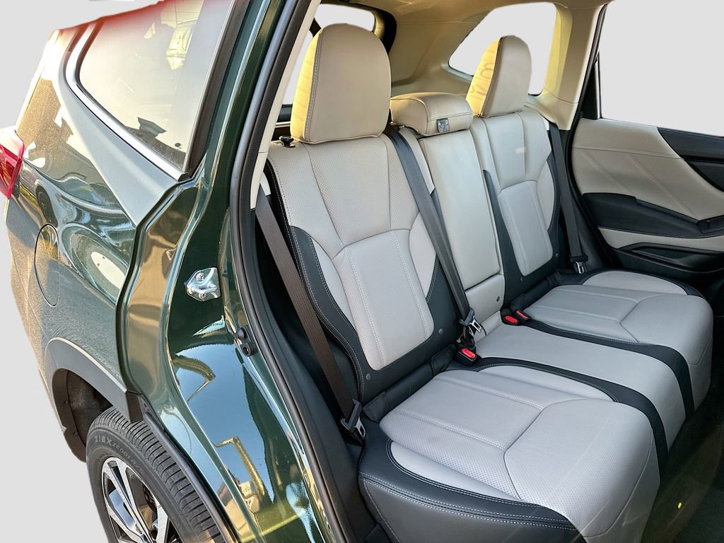 Used 2024 Subaru Forester Limited image 28