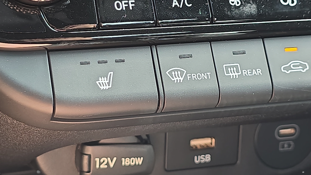 New 2026 Hyundai Elantra SEL Sport Premium FWD image 31