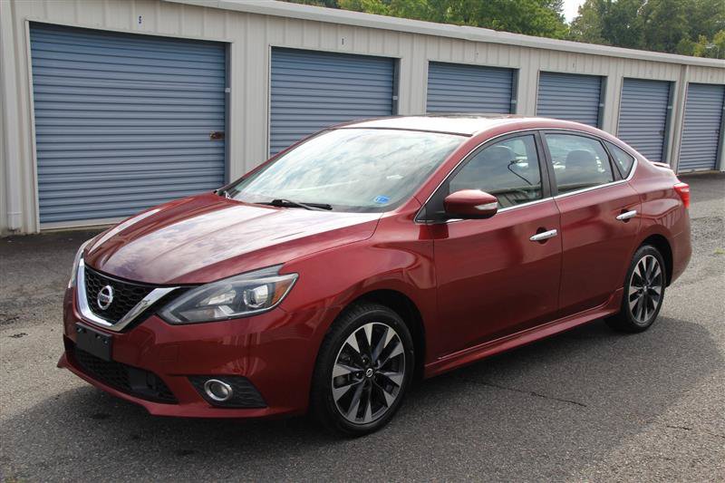 Used 2018 Nissan Sentra SR w/ Premium Package (P02) FWD image 2