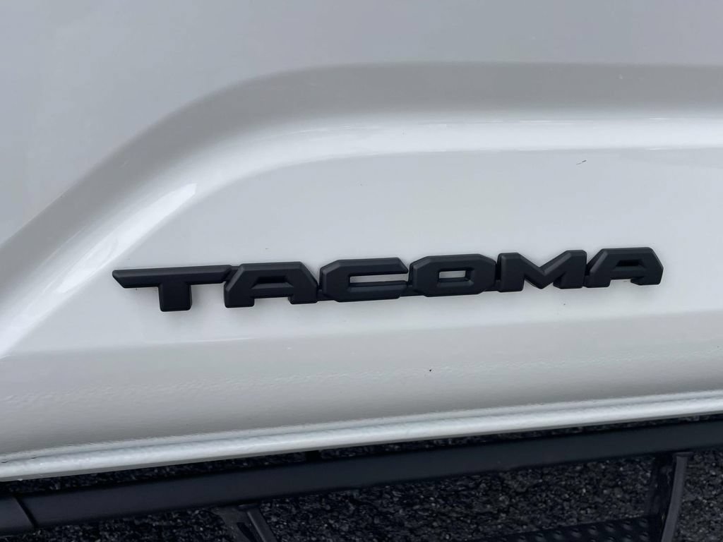 Used 2025 Toyota Tacoma SR5 RWD image 8