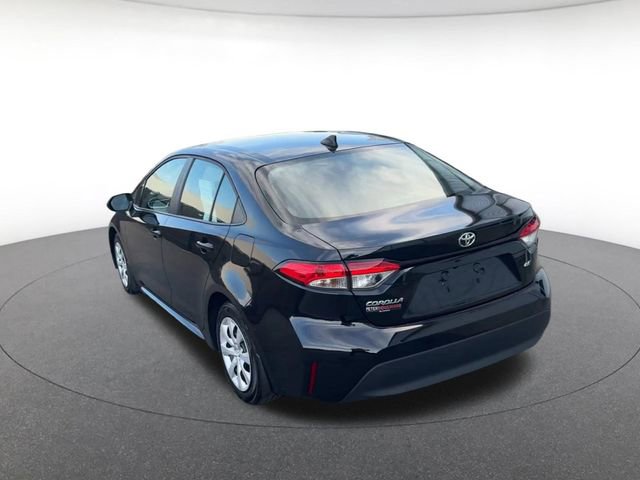 Used 2025 Toyota Corolla LE FWD image 12