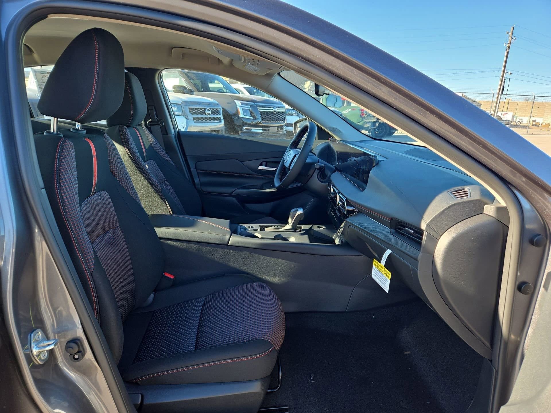 New 2026 Nissan Sentra SR w/ Floor Mat Package FWD image 15
