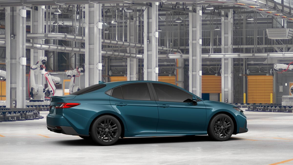 New 2026 Toyota Camry SE FWD image 11
