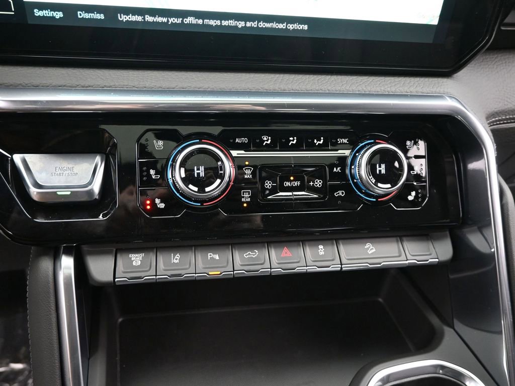 New 2026 GMC Sierra 3500 Denali w/ Denali Reserve Package AWD/4WD image 17