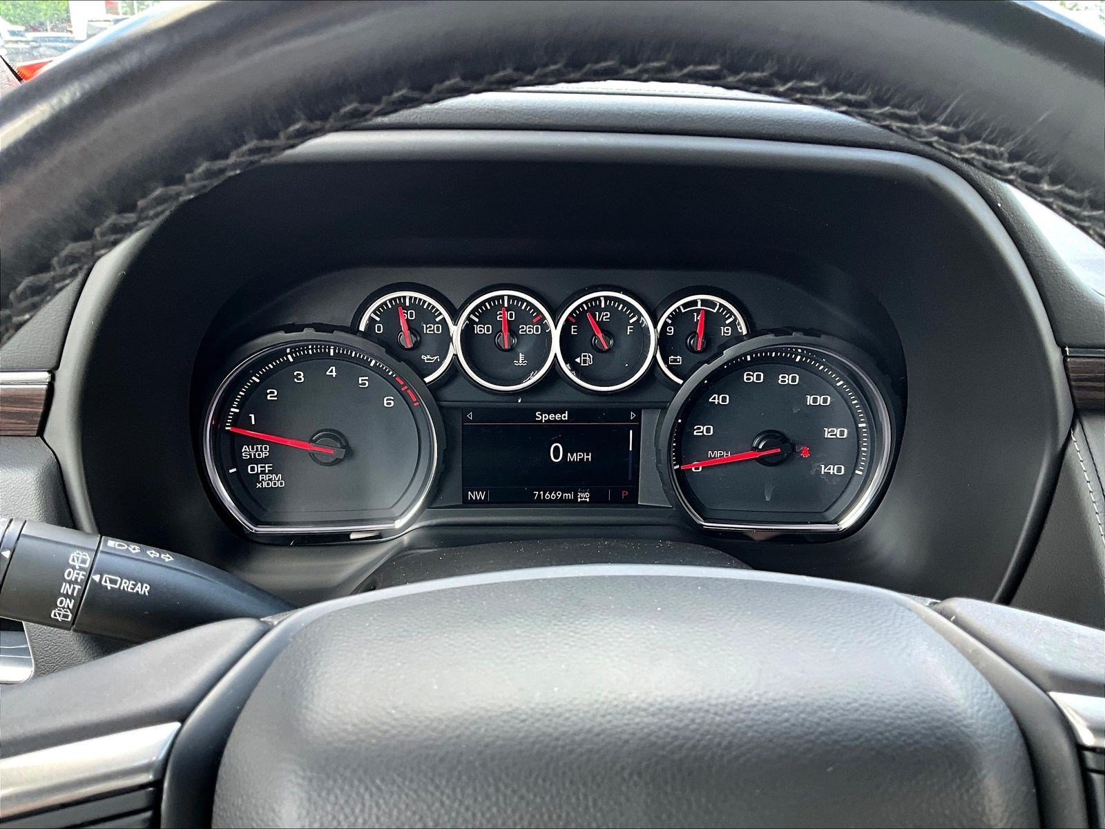 Used 2023 Chevrolet Suburban LS AWD/4WD image 13