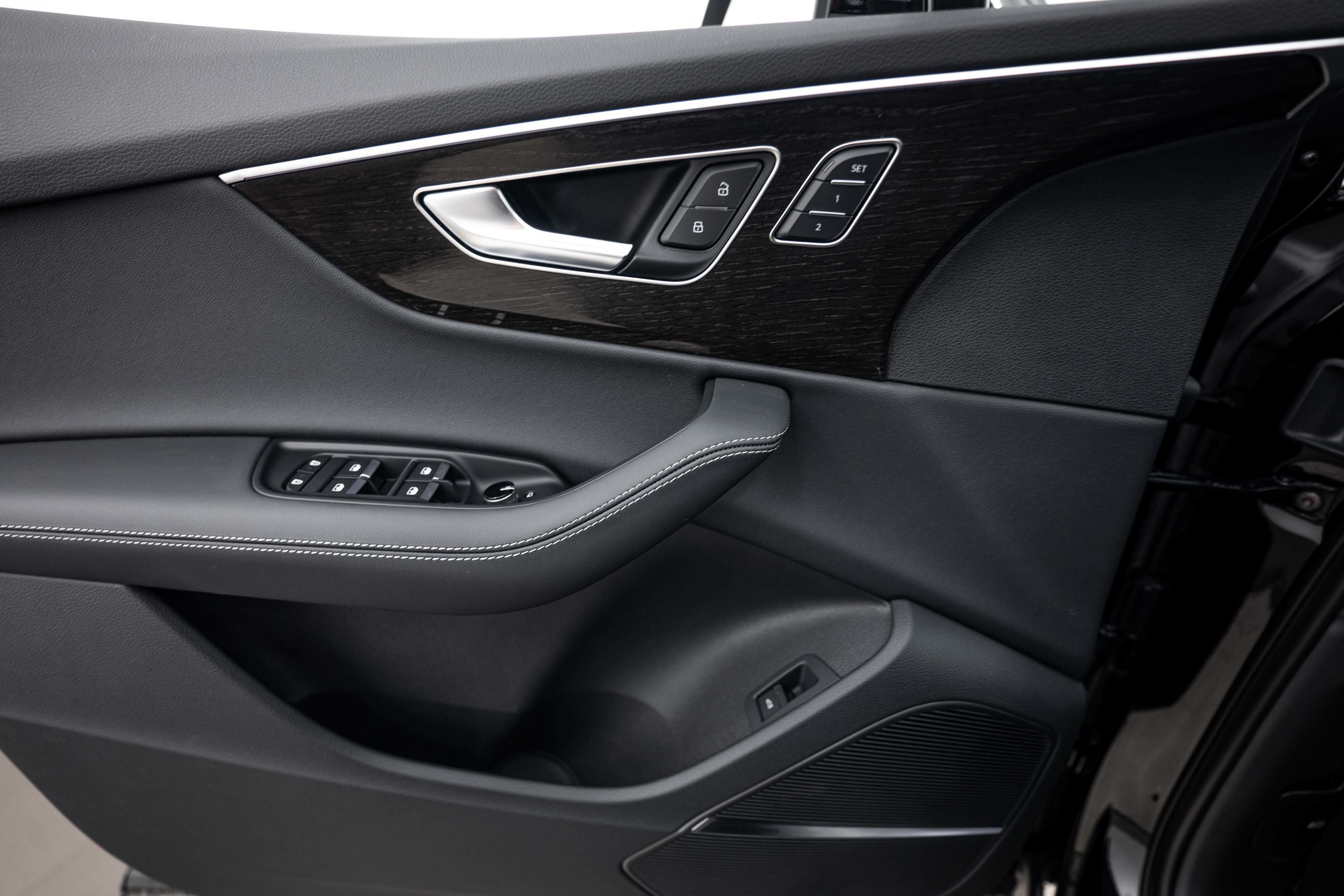 New 2026 Audi Q7 3.0T Prestige AWD/4WD image 13