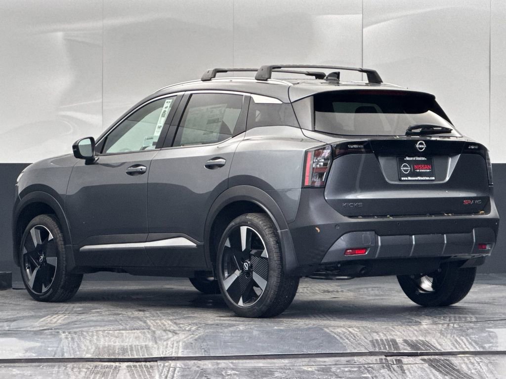 New 2026 Nissan Kicks SR w/ Cold Weather Package image 5