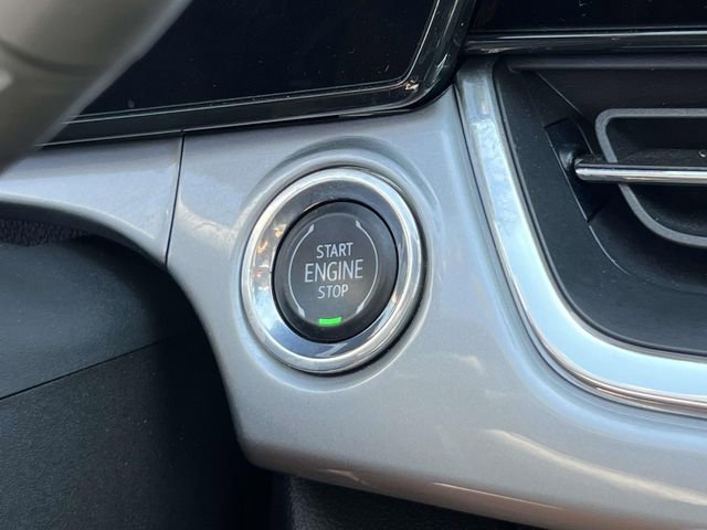 Used 2024 Chevrolet Trax LT w/ Driver Confidence Package FWD image 32