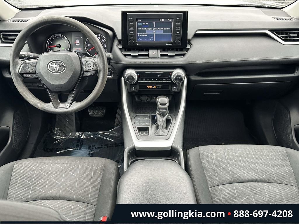 Used 2020 Toyota RAV4 XLE w/ Convenience Package AWD/4WD image 11