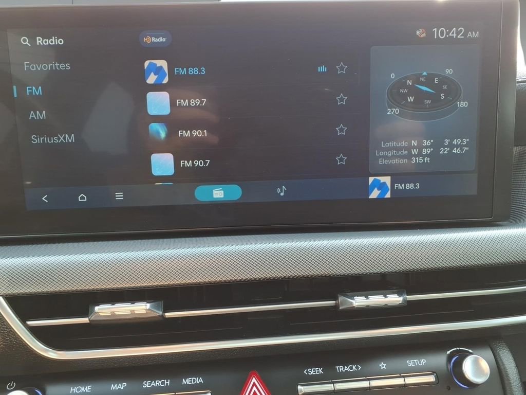 Used 2025 Hyundai Sonata SEL FWD image 19