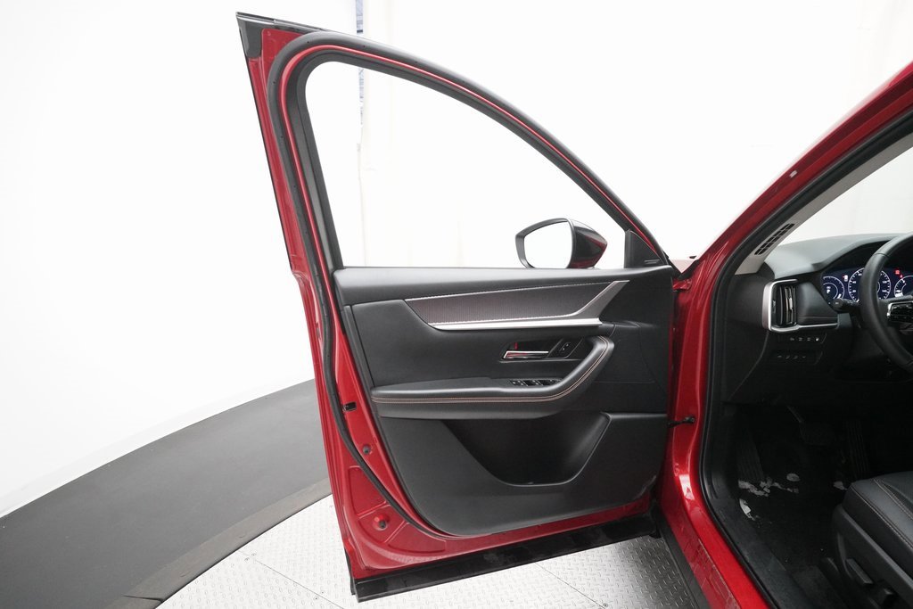 Certified 2025 MAZDA CX-70 Plug-In Hybrid w/ Premium Pkg image 28