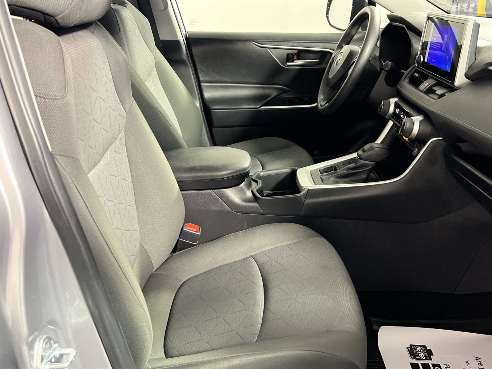 Used 2023 Toyota RAV4 XLE w/ Convenience Package AWD/4WD image 28