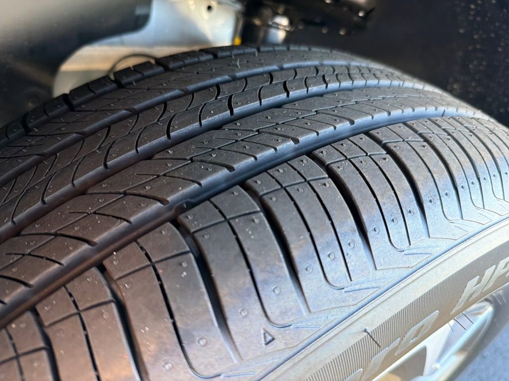 New 2025 Chevrolet Trax LT w/ LT Convenience Package image 24