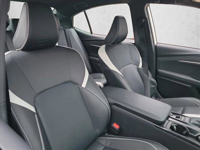 Used 2025 Toyota Camry SE image 15