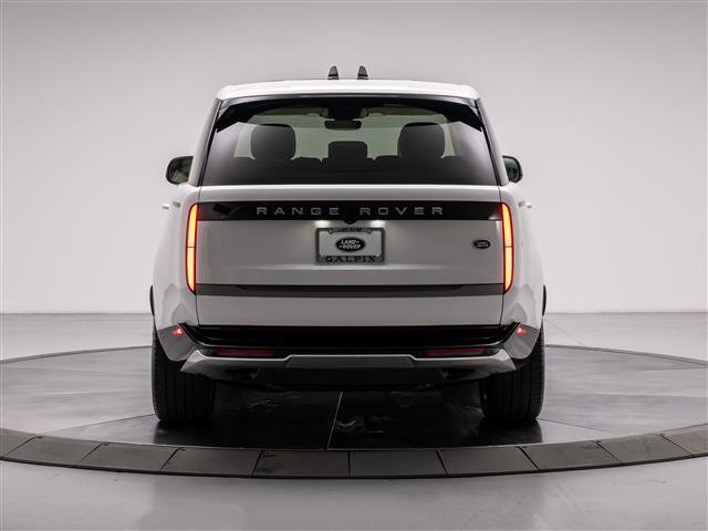 Used 2023 Land Rover Range Rover SE AWD/4WD image 4