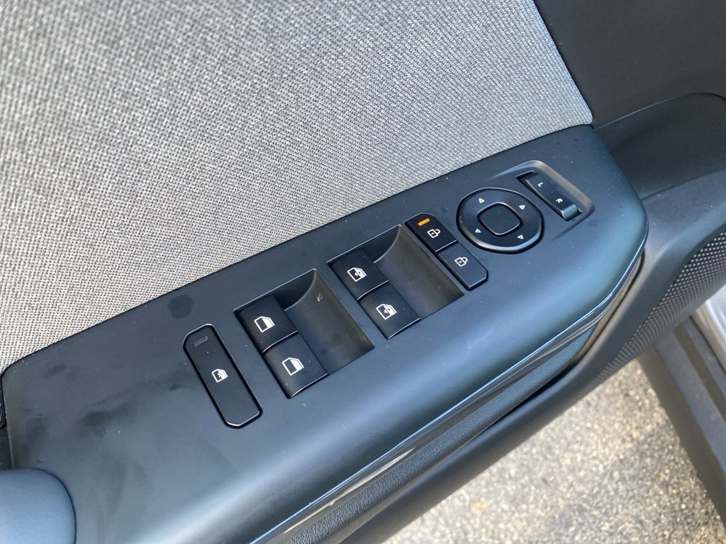 New 2025 Kia K4 EX image 11