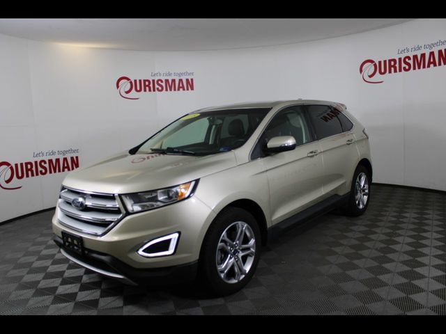 Used 2018 Ford Edge Titanium w/ Technology Package AWD/4WD image 2