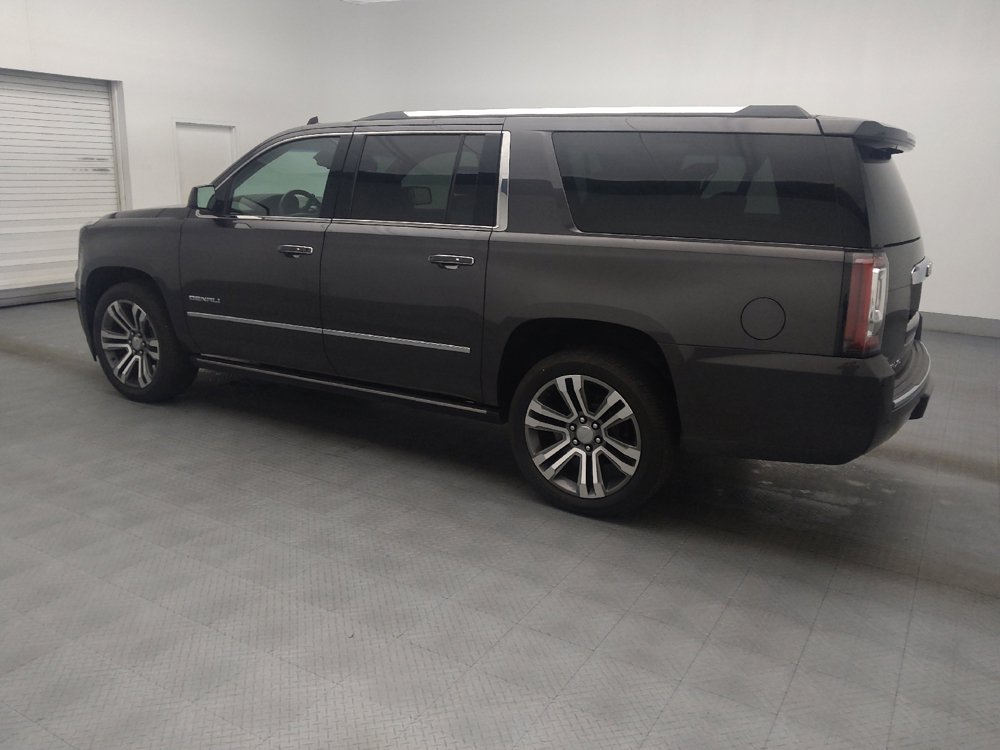 Used 2017 GMC Yukon XL Denali w/ Open Road Package AWD/4WD image 3